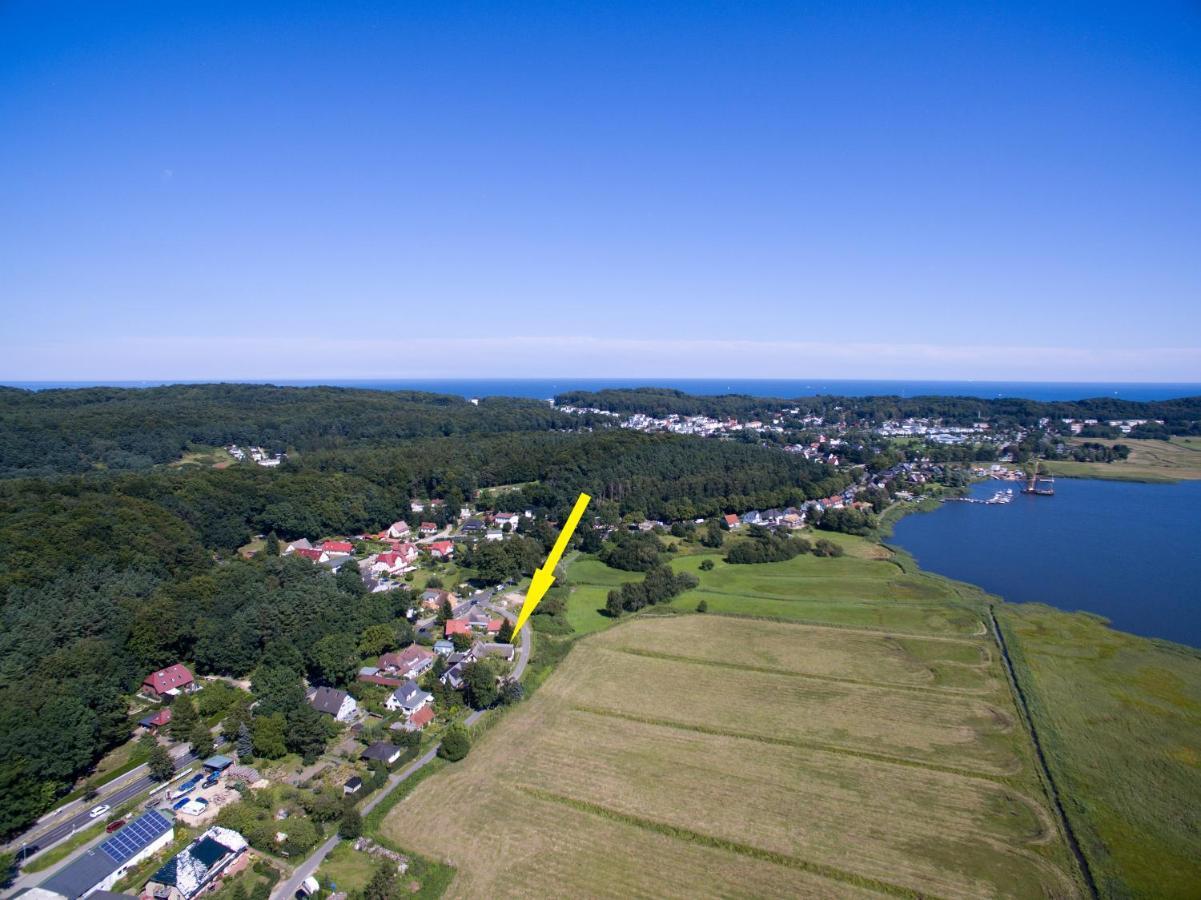 Wg Bernstein - Reetdachhaus - Ruhe Und Seeblick Sellin  Bagian luar foto